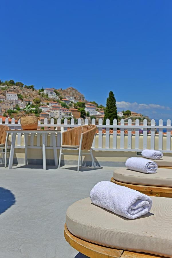 Unique Luxury Suites Идра Экстерьер фото